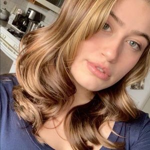 Meet your Posher, Eve